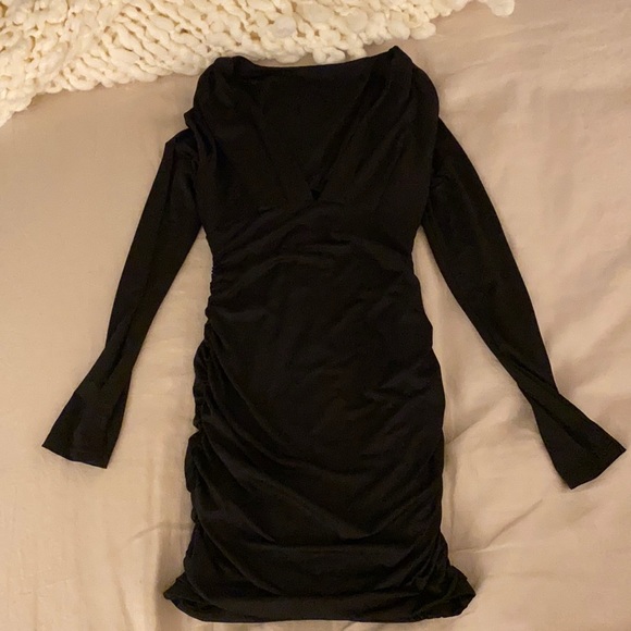 ASOS Dresses & Skirts - ASOS bodycon mini black dress